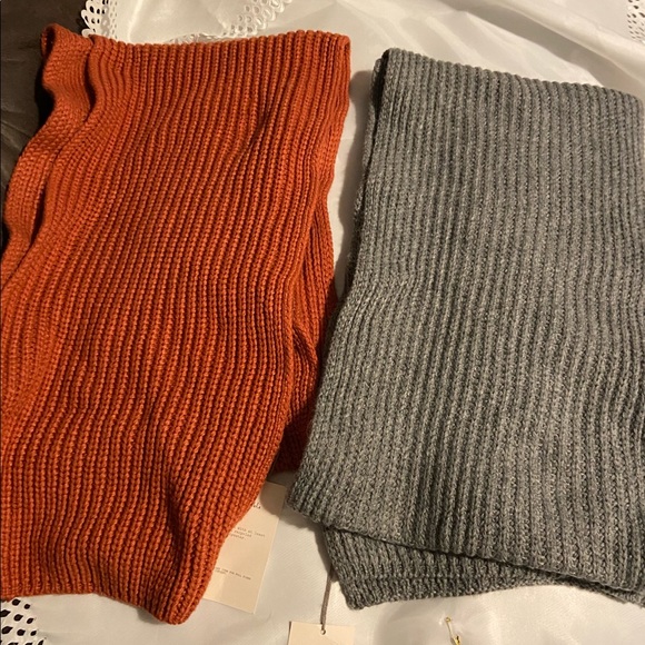 A new day women's scarf 2/$10 - Picture 1 of 4